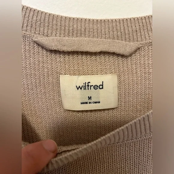 ARITZIA WILFRED Balsac Silk Cashmere Sweater Tan color M-size - Picture 3 of 8